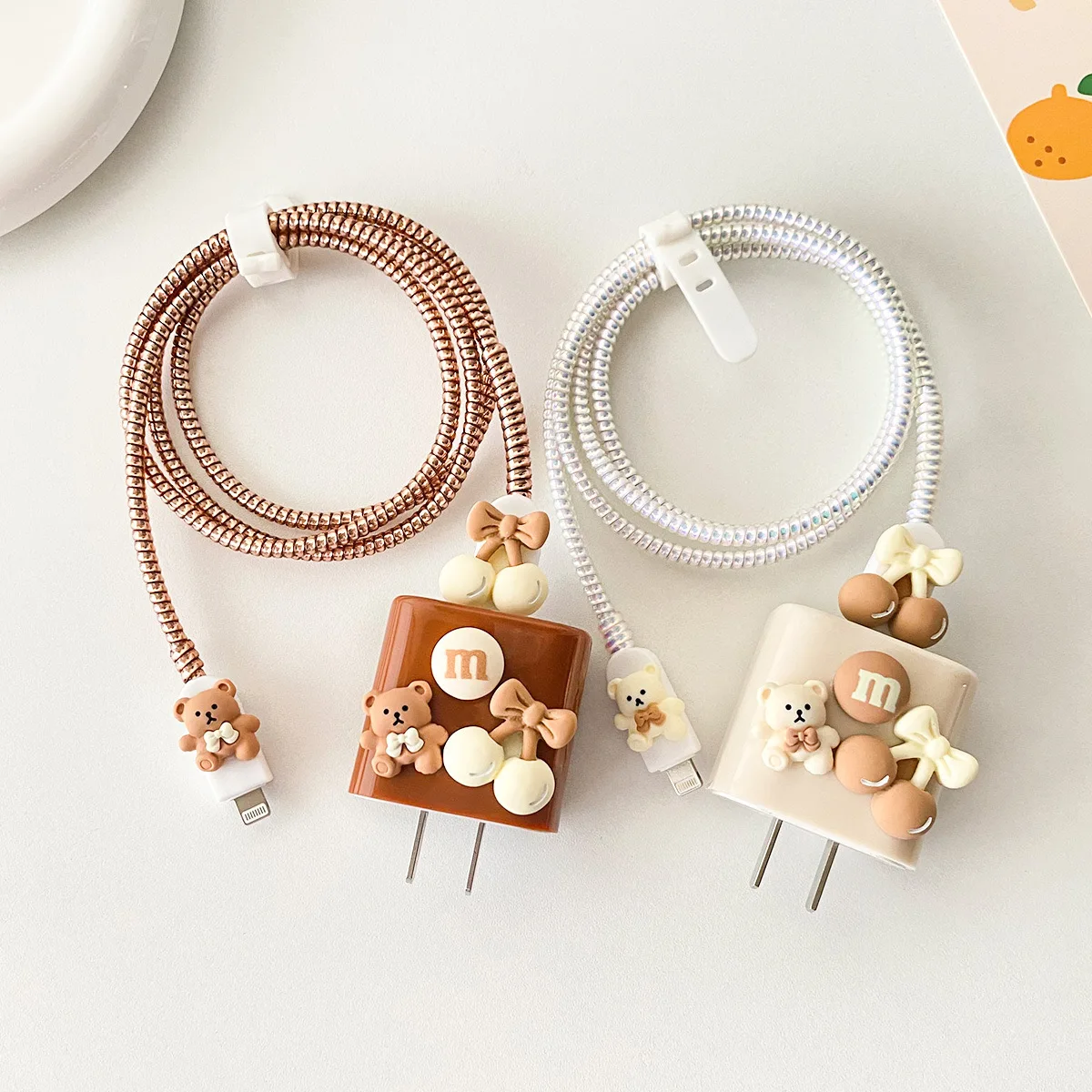 Süße 3D-Cartoon-Schutzhülle Für IPhone Ladegerät & Kabel – Personalisiere Dein 18W/20W Netzteil Für IPhone 13/14/15/16 Pro Max