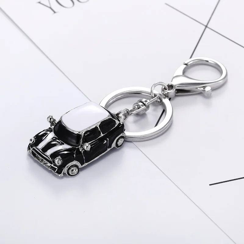Zircon Crystal Keychain - Shiny Car Key Hanger With 49 Diamonds - Key Ring Clip For Men & Women - View #8