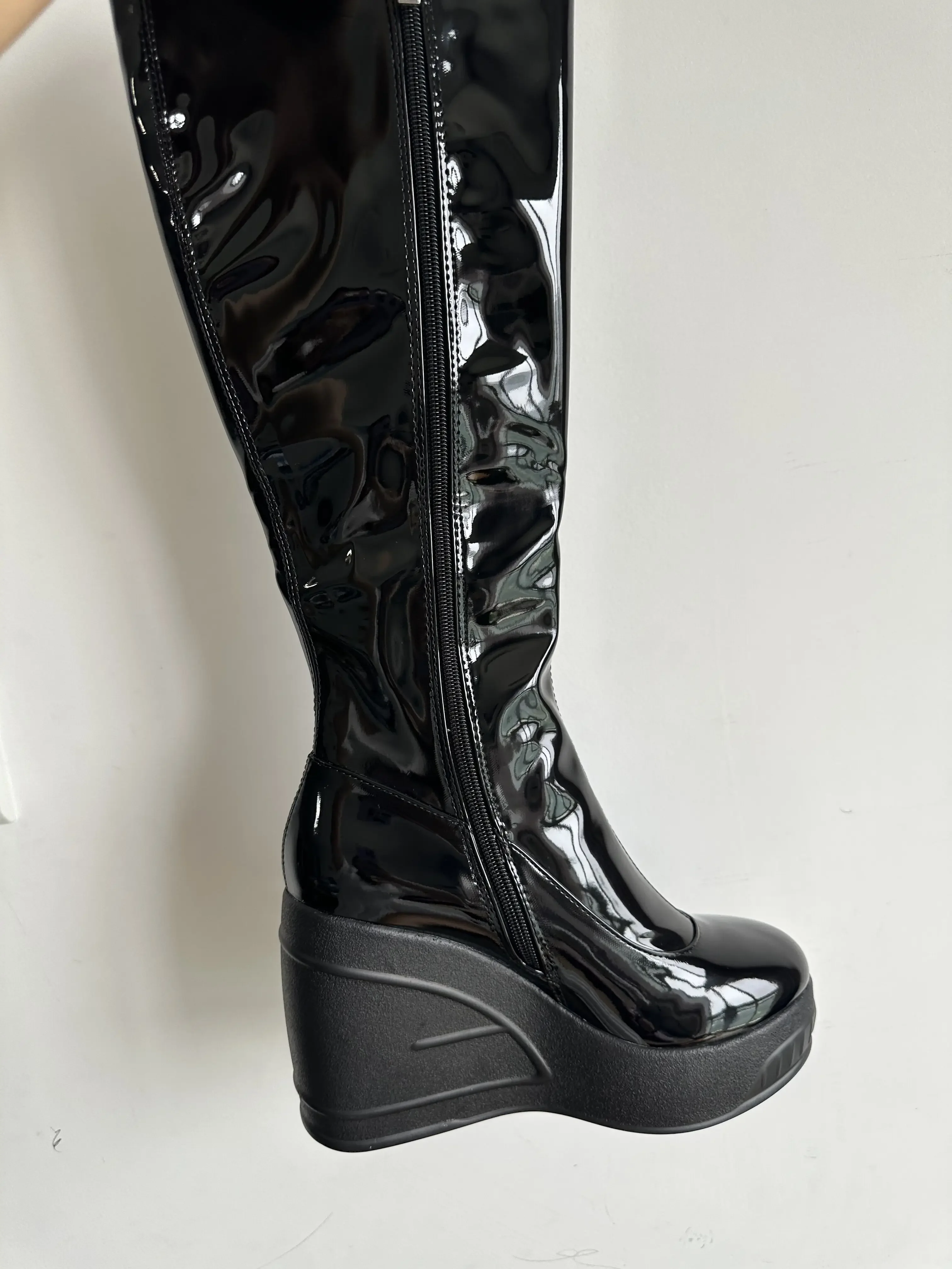2024 Spring New Slope Heel Thick Bottom Round Toe High Heel Boots Fashion Sexy Cross-border Women's Plus Size Knee-high Boots