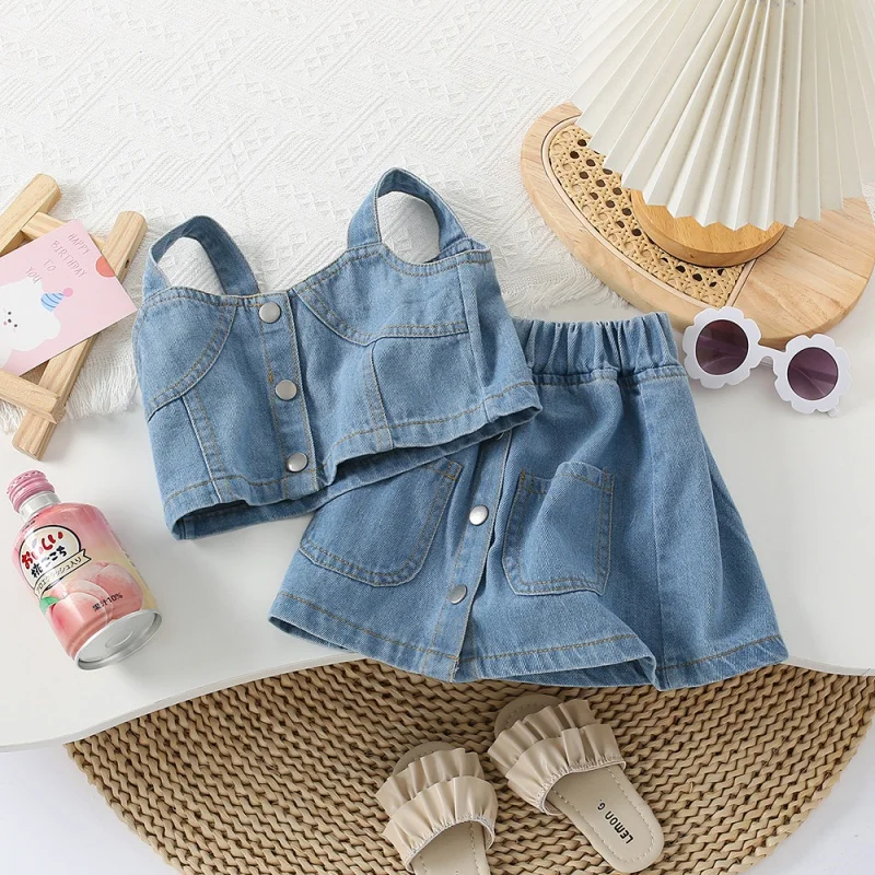 

Girls' Summer New Suit Fashionable Online Red Fried Street Denim Vest Camisole+Denim Shorts Two-Piece Set-KXKM