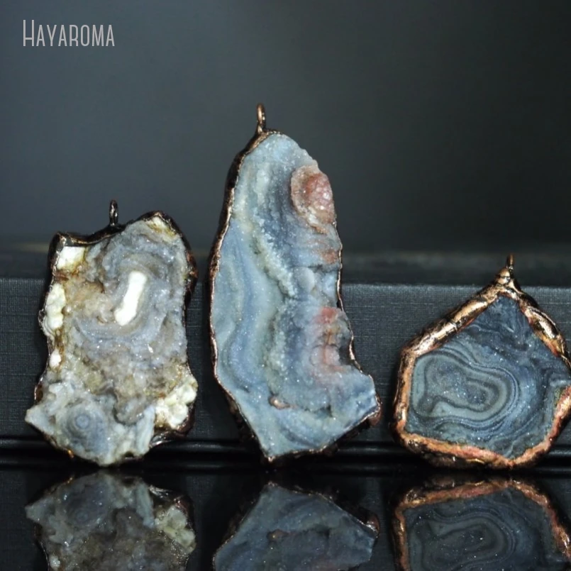 

10Pcs Wholesale Antique Bronze Color Tin Solar Agates Soldered Free Form Vintage Style Handmade Jewelry Pendant