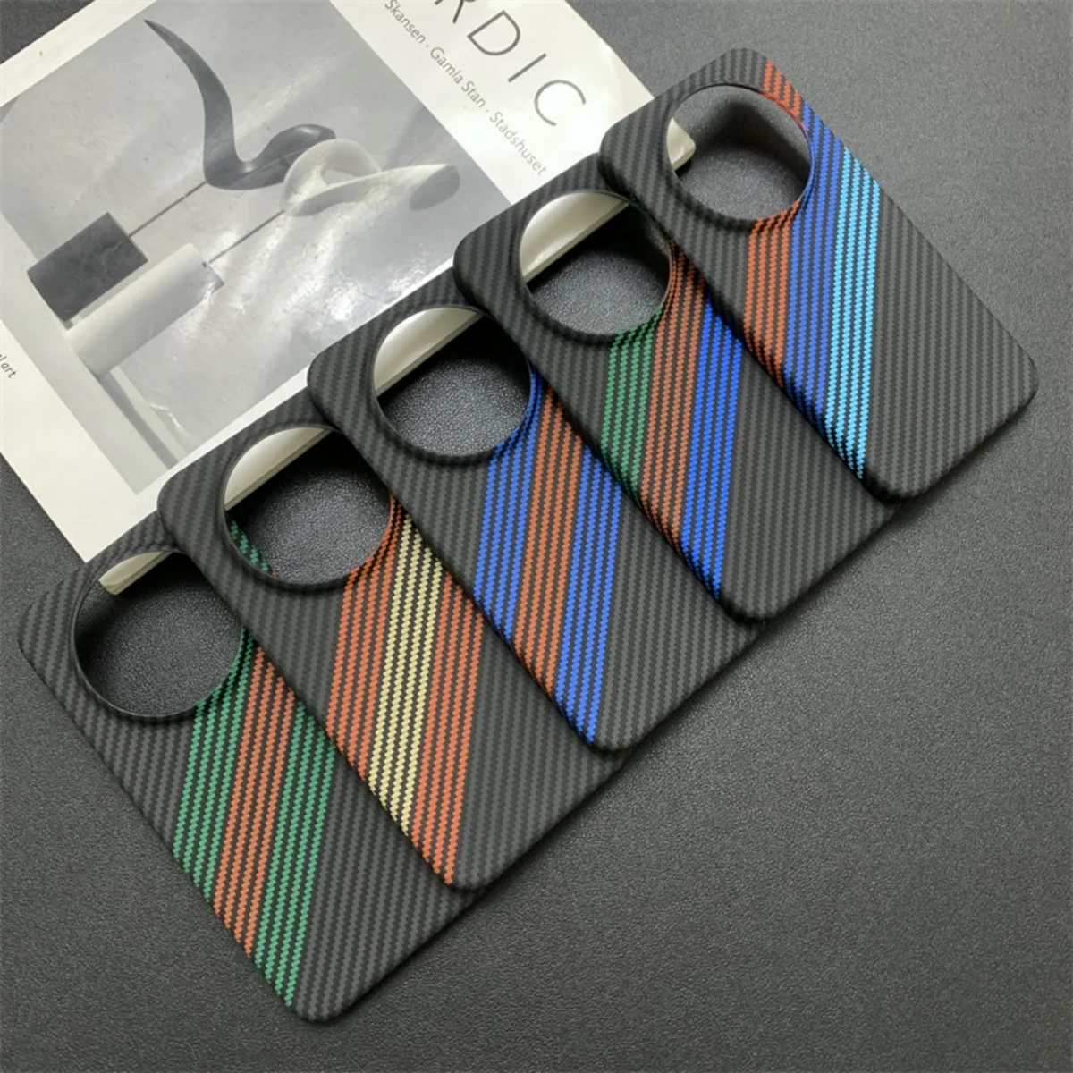 Sleek Carbon Fiber Kevlar Pattern Phone Case - Slim Frameless Cooling Design