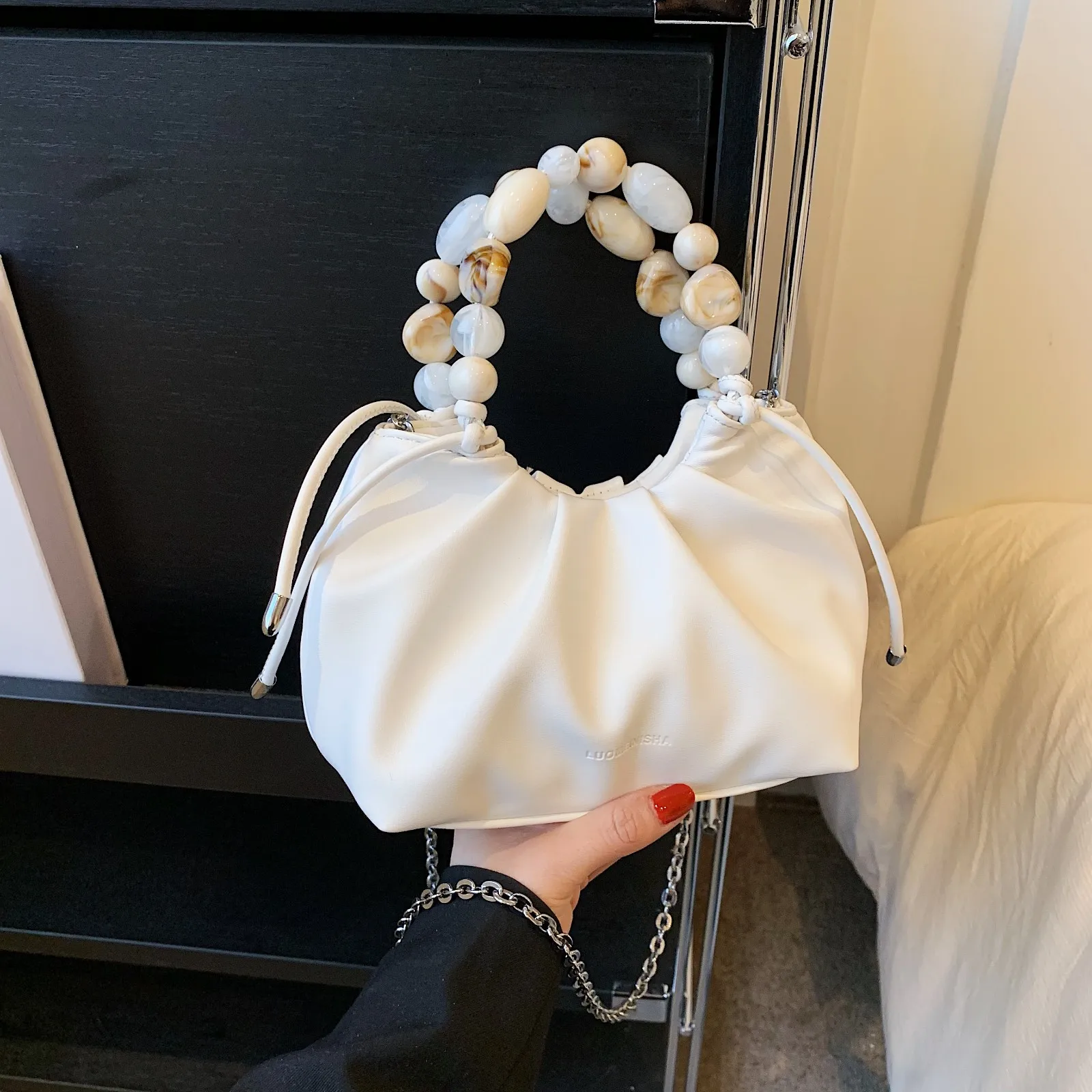 

Wrinkle Small Handbags for Women Pu Leather Fashion Chain Crossbody Bag