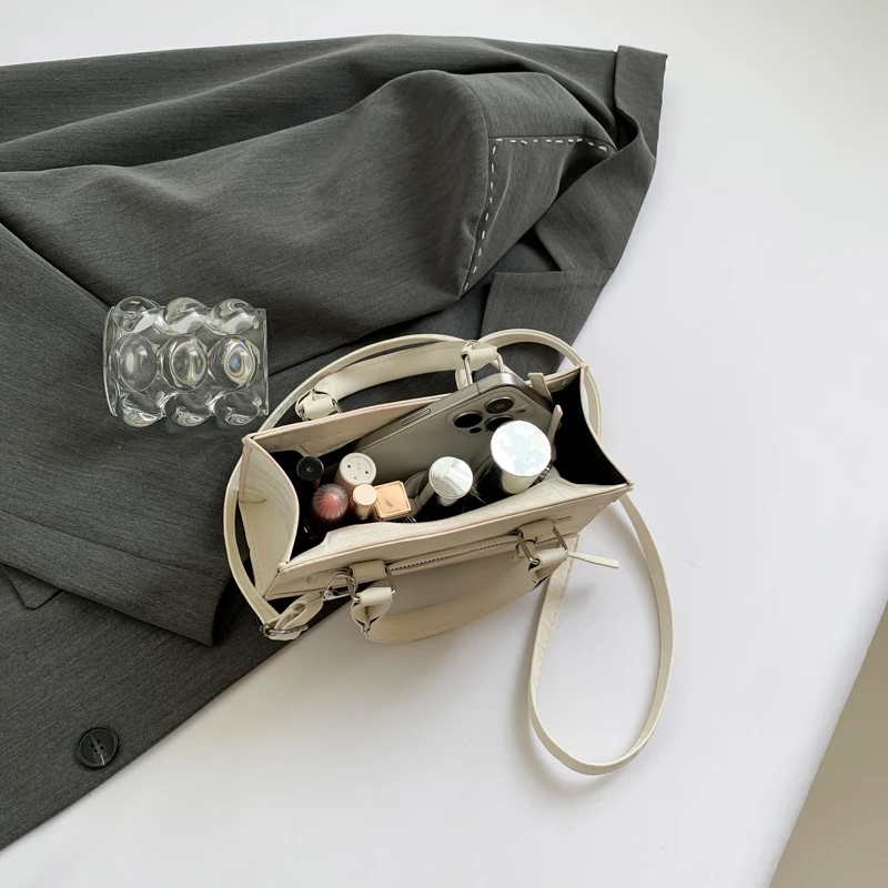 Luxury Mini Tote Bag for Women Designer Handbag Purse Retro Shoulder Crossbody Bags Female Top Handle Clutch Bag Commuter Bag