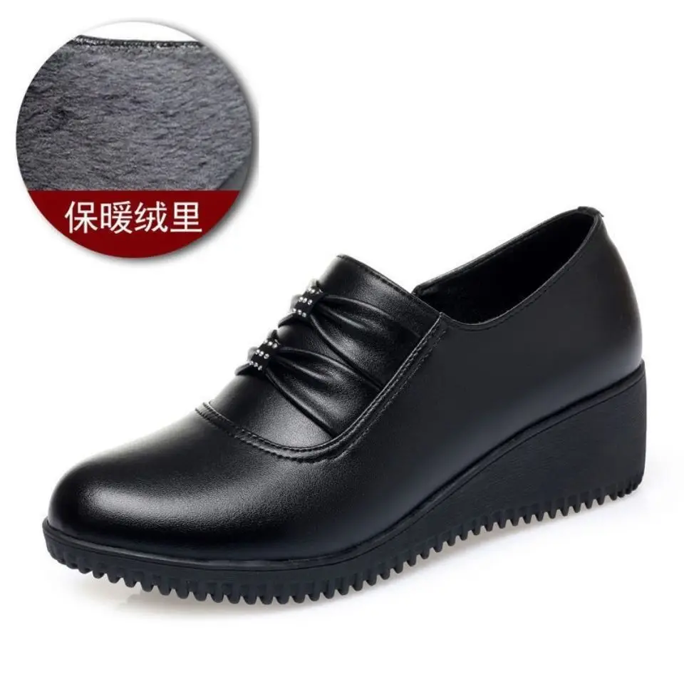 New Arrival Mom Wedges Platform Shoes for Women 2022 Black Leather Sneaker Woman Nurse Shoes Summer Flats