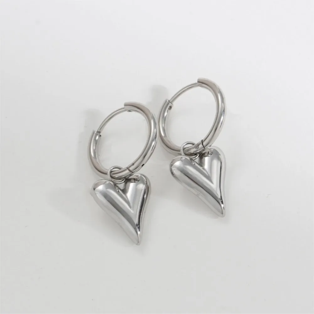 18K Gold Plated Hypoallergenic Stainless Steel Heart-shaped Hoop Earrings for Women High-Quality Fashionable Daily Wear Jewelry