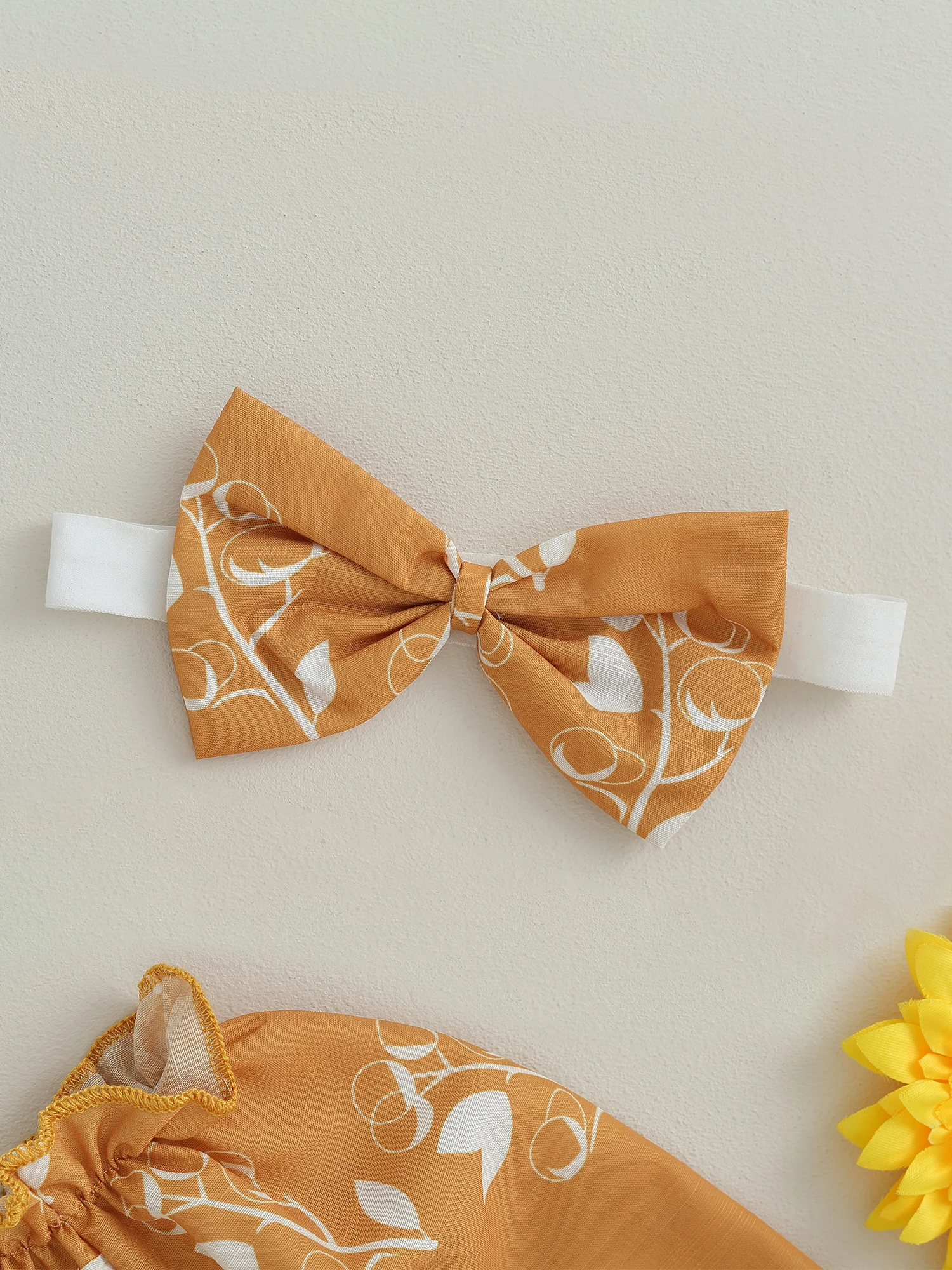 

Baby Girl 2Pcs Autumn Attire Adorable Long Sleeve Floral Print Romper with Matching Headband - Perfect Infant Outfit