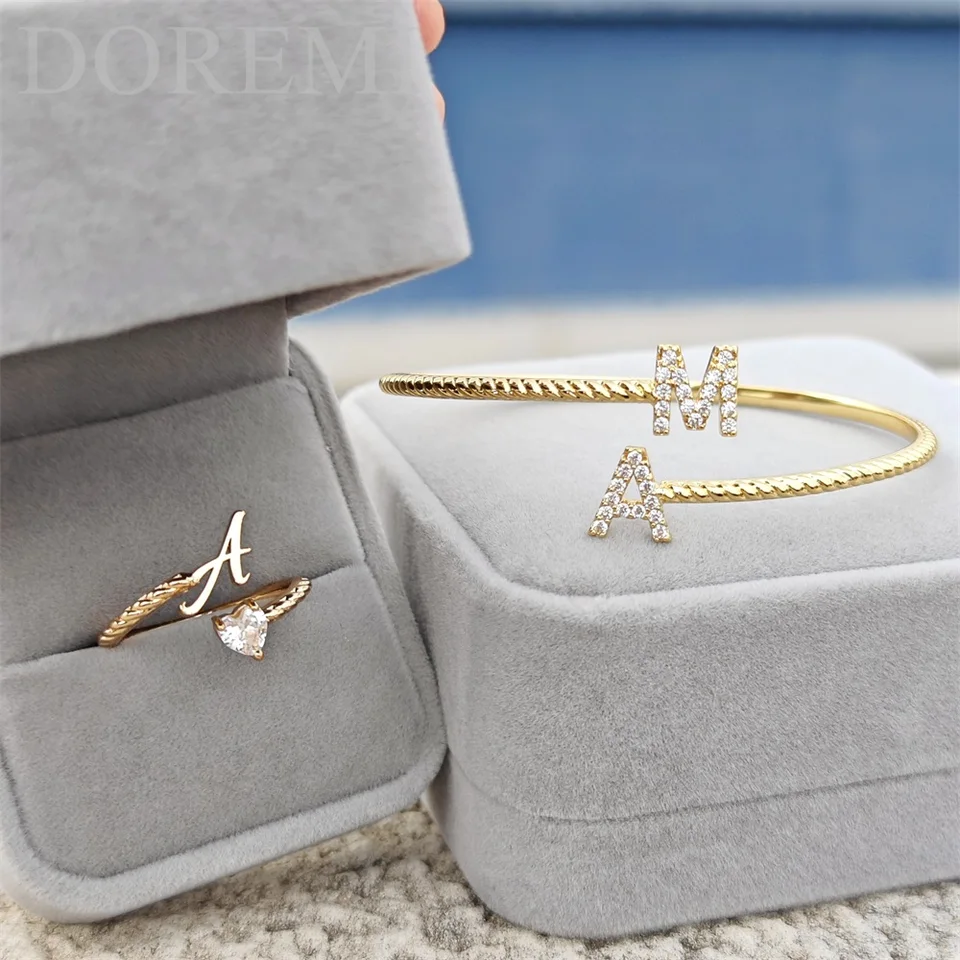 Bracelet Nœud Avec Initiale Pour Femme - Acier Inoxydable 316L, Diamètre 6,3 Cm, Hypoallergénique, Boîte Cadeau