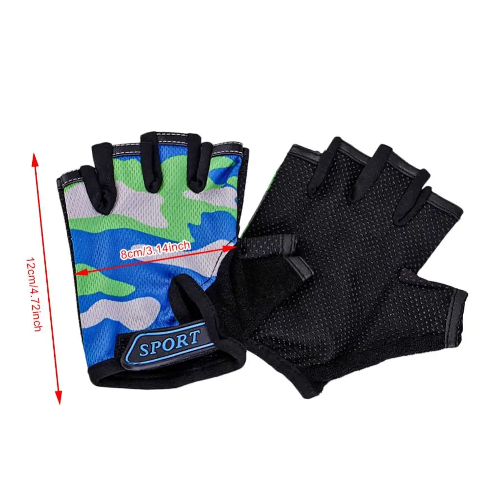 Description Picture 4 of itemChildren Cycling Gloves Half Finger Bicycle Gloves High Elastic Non-slip Bike Gloves Camouflage Bike Gloves Riding Mittens