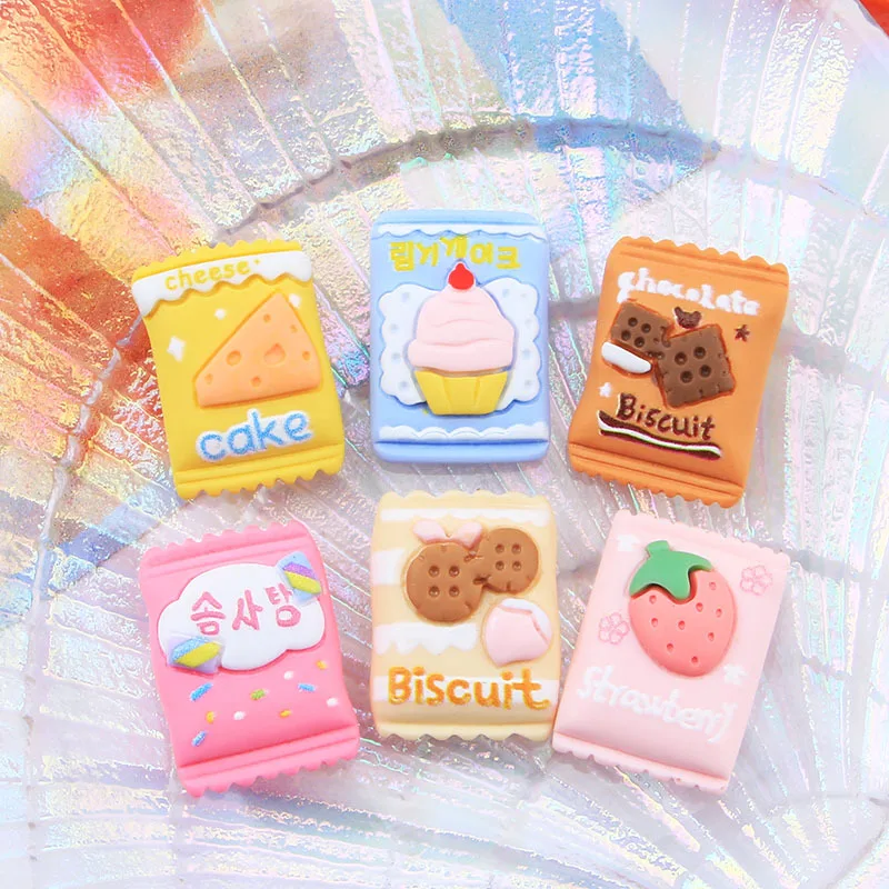 

10pcs Mini Kawaii White Flower Bear Bow Resin Flat Back Cabochons Scrapbook Diy Party Hairpin Accessories Home Decoration Craft