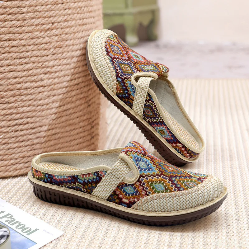 Ethnic Style Embroidered Shoes New Linen Breathable Half Slippers for Women with Soft Soles Women's Cloth Shoes for One Foot