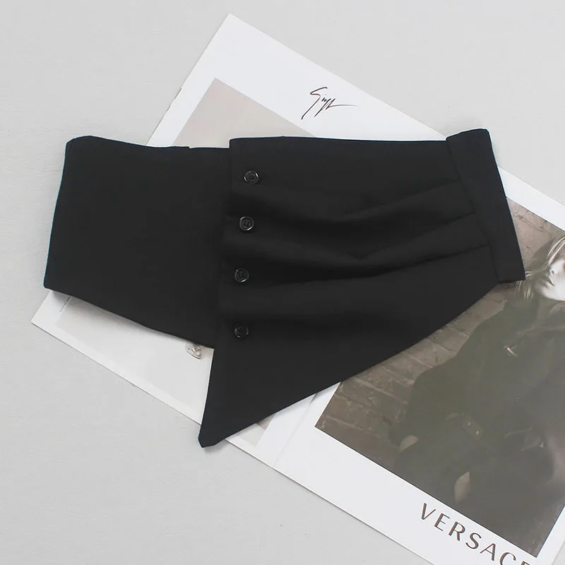 

Женский ремень с широкими пуговицами, с поясом на резинке