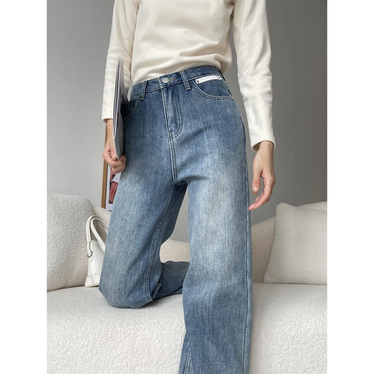 

Purchasing Crotch Covering High Waist Wide Leg Jeans for Women in Autumn, Slim and Loose, Retro Straight leg Pants
