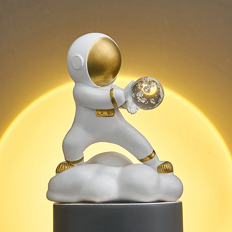 

Chineses Style Kung Fu Astronaut Resin Decoration Modern Home Decoration Miniature Model Cute Room Decoration Accessories