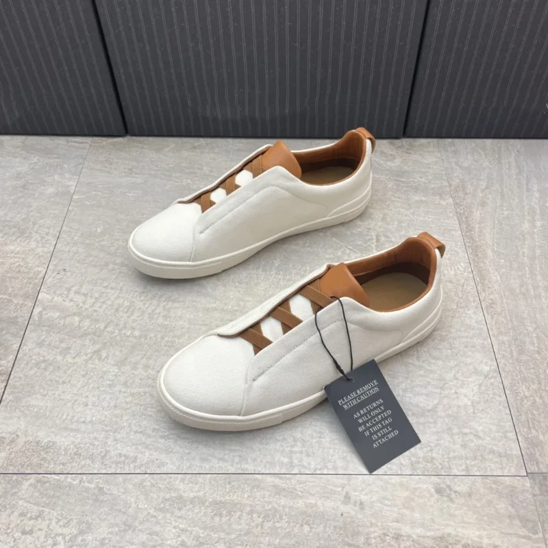 24 casual and fashionable fabric patchwork cowhide non slip shoes, simple and versatile Korean soft sole breathable single shoe