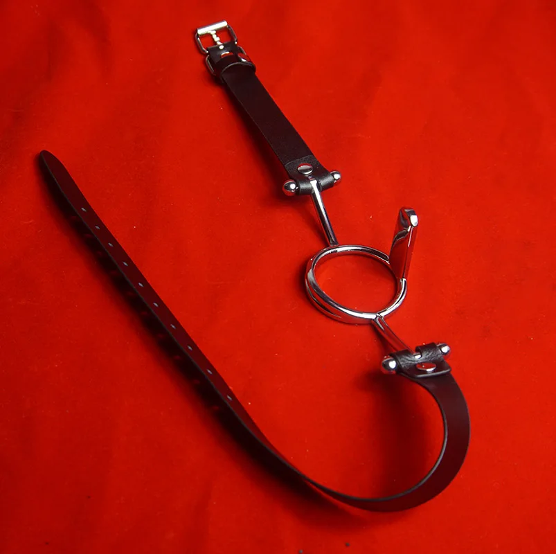 Әдемі мулаттың үлкен сиськи