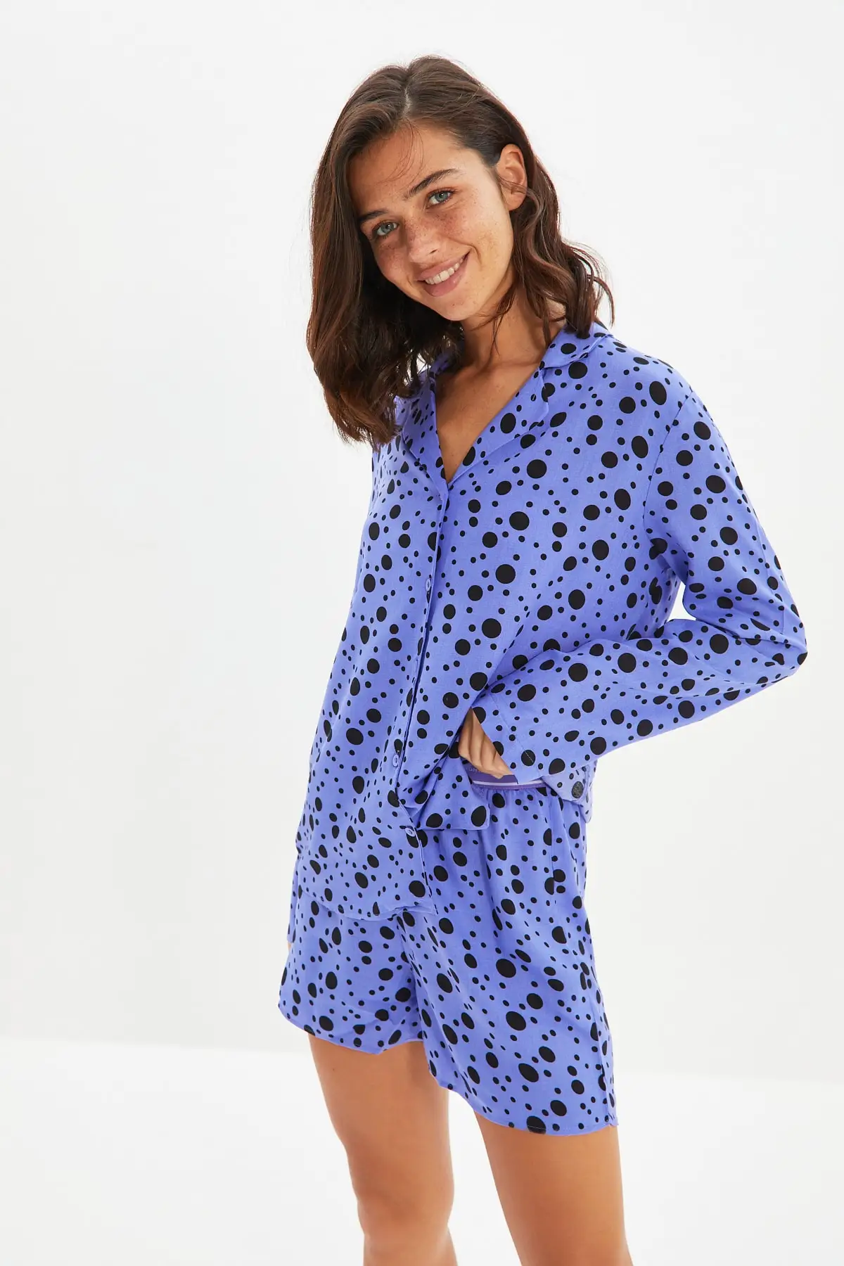 Trendyol Rubber Detaylı Polka Dot Viscose Woven Pajamas set THMAW22PT0196 mens sleep wear