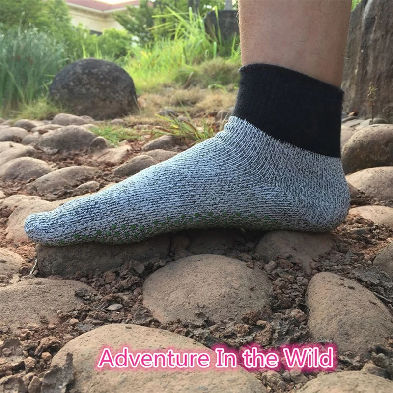 5 Toe Cut Resistant Socks Comfortable Anti-Slip Yoga Socks Hiking Running Climbing barefoot Outdoor Sportswear Accessories