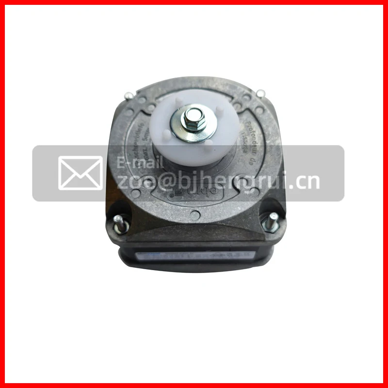 

M4Q045-DA01-01 230V AC 70/18W 0.48/0.42A 1300/1550RPM Refrigeration Equipment Motor Cooling Fan M4Q045-DA01-01/A25