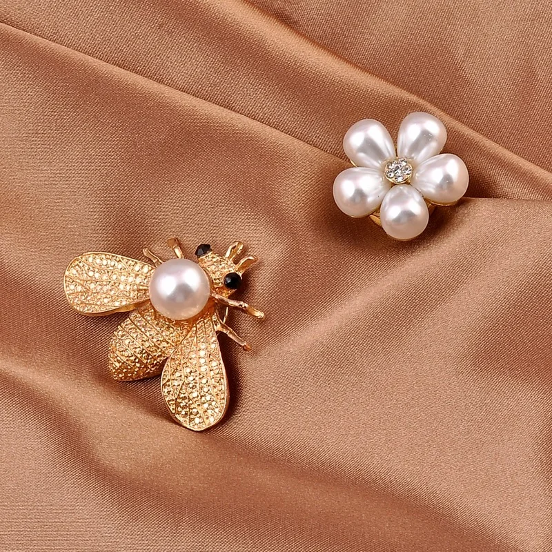 

Magnet Brooch Pearl Rhinestone Flower Safe Hijab No Hole Pins Shirt Scarf Buckle Brooches for Women Accessories New Fashion Bee