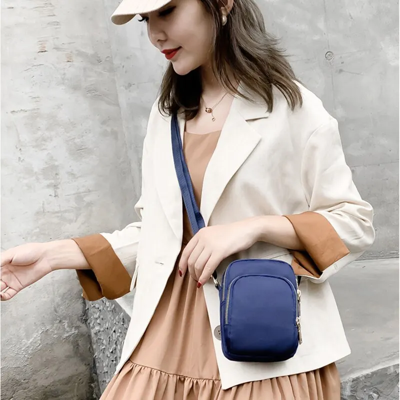 Women's Waterproof Multifunction Shoulder Bag and Wristlet
