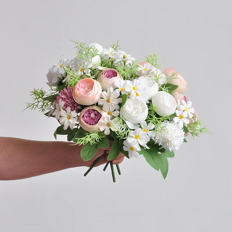 5 Stück Künstliche Blumen, 7-köpfige Teerosen, Brautstrauß, Hochzeitsdekoration, Seidenblumen, Rosen für Heimdekorationen, Party- und Eventdekoration