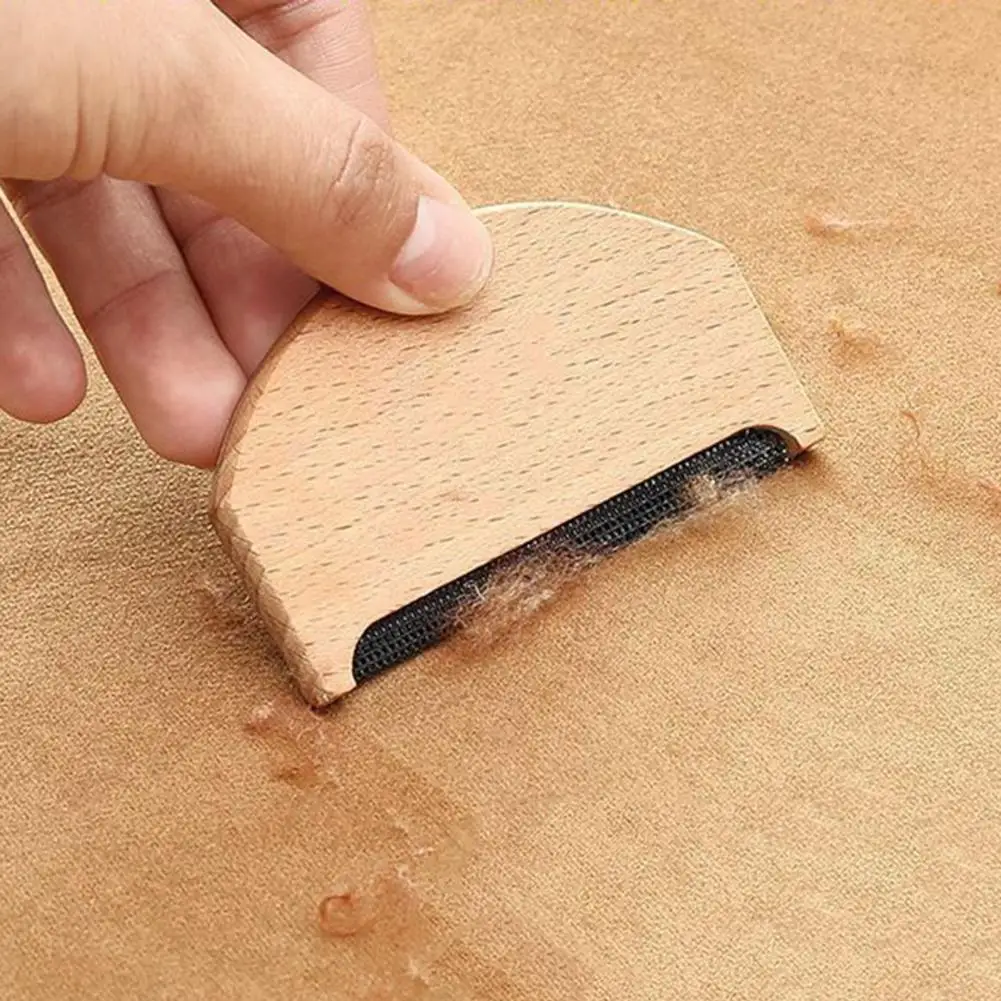 Clothes Lint Remover Brush Sweater Wood Comb Portable Fabric Shaver Hair Sticking Rolling Cleaning Tool
