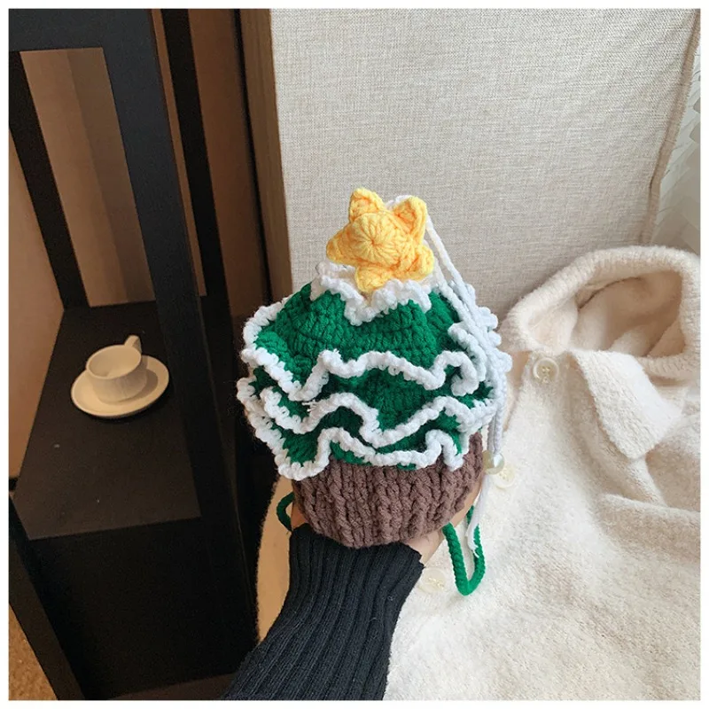 Bucket Bag Christmas Wool Crocheted Boys and Girls Cute Cartoon Small Mini Bag Candy Change Crossbody Storage Trend All-match