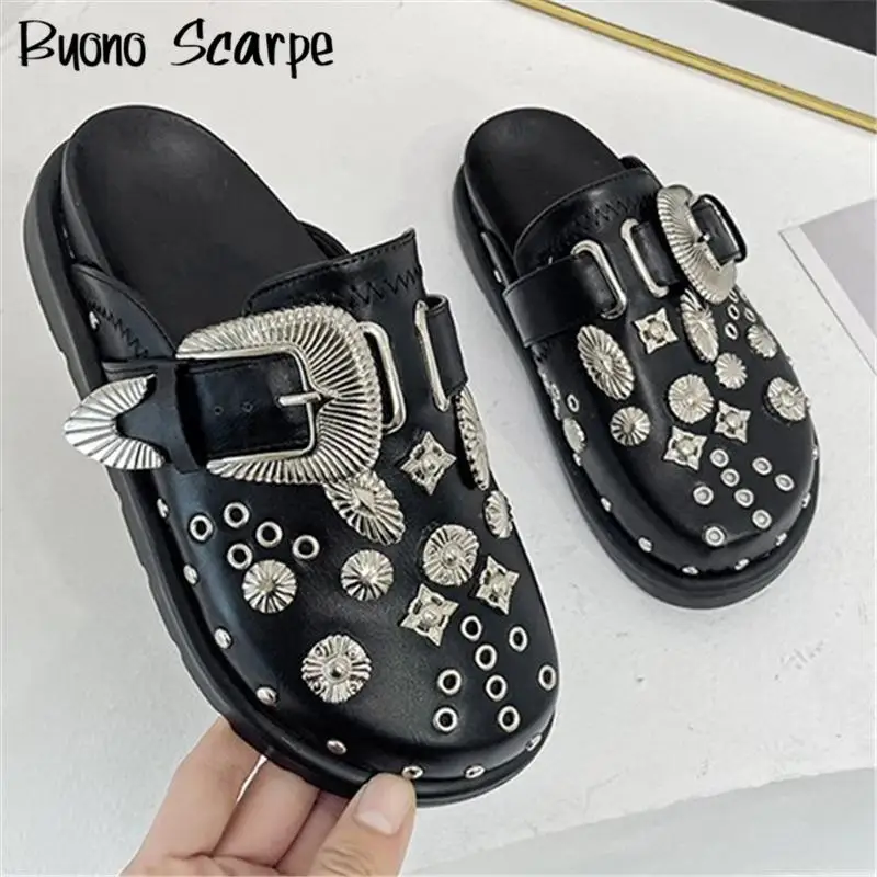 

Chunky Sole Platform Flat Heel Mules Women Retro Rivet Belt Buckle Slippers Outdoor Female Casual Single Shoes Designer Luxury