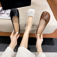 41-42 Big Size Split toe flat shoes woman casual tabi ninja flats soft leather slip on loafers for woman trotters moccasins 2