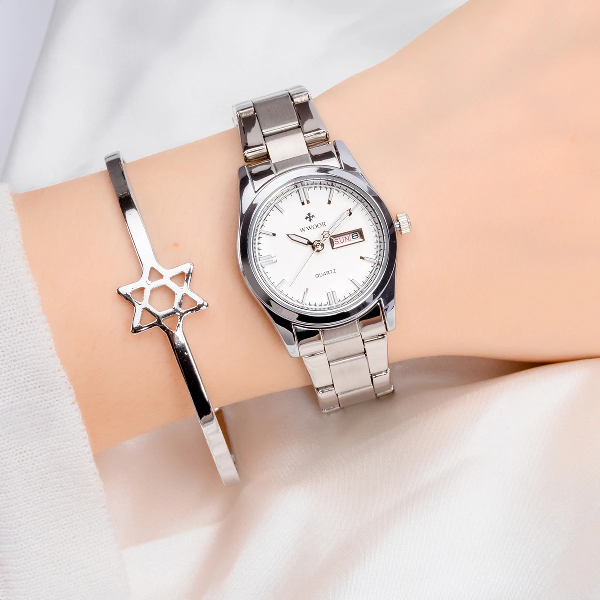 Montre Femme 2024 WWOOR Fashion Ladies Watches Waterproof