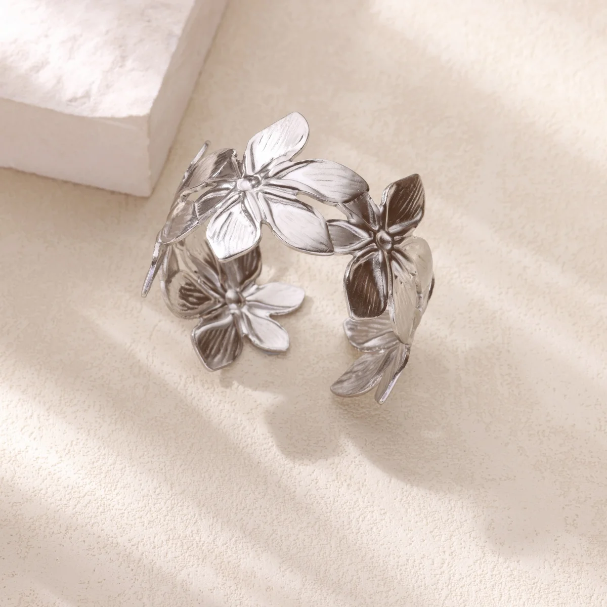 Elegant Bangle, Stainless Steel, Geometric
