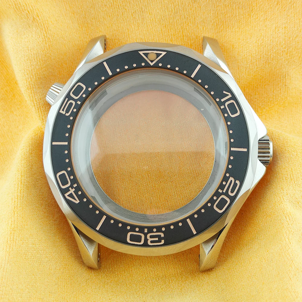 Premium 42mm Silvery Diving Watch Case with Double AR Coating and Sapphire Crystal