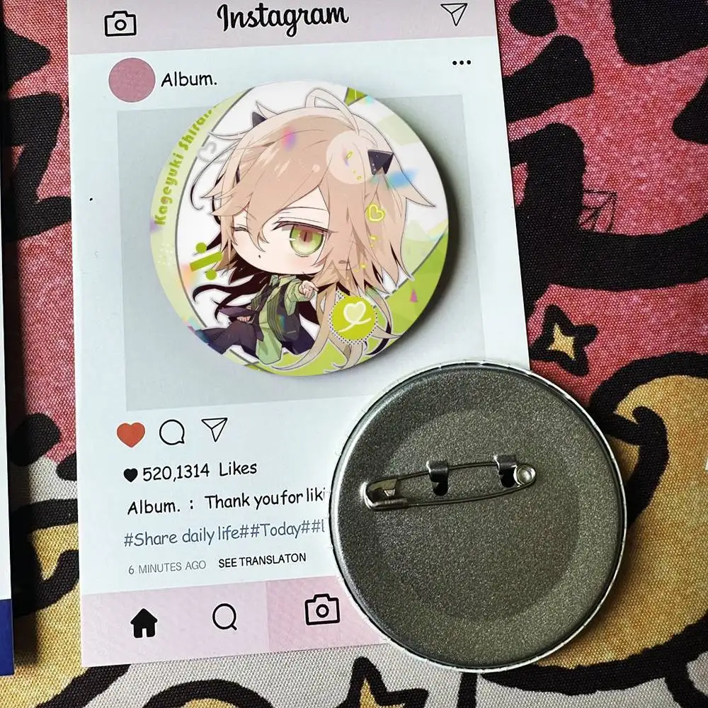 C-Collar M-Malice Round Fan Badge Collection - Gifts, Brooches, Souvenirs