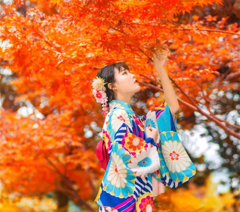 

Women's Yukata Japanese Traditional Kimono Robe Performing Dress Cosplay Costume Blue Color Flower Prints Vintage Clothing