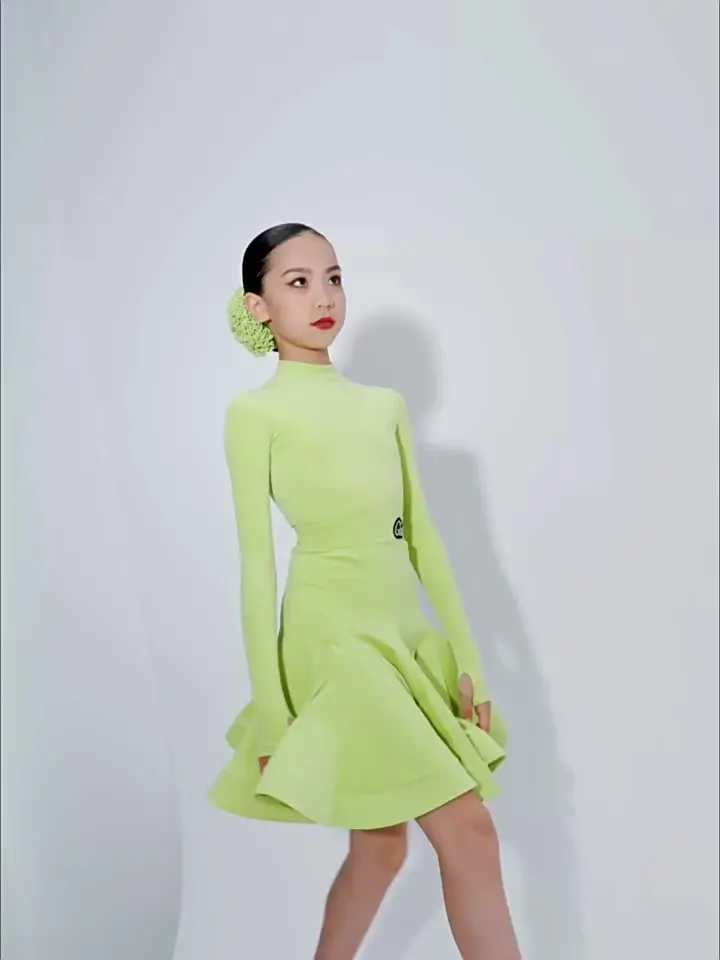 Robe De Danse Latine Pour Fille - Velours élastique, Jupe évasée, Parfaite Pour Spectacles Et Compétitions