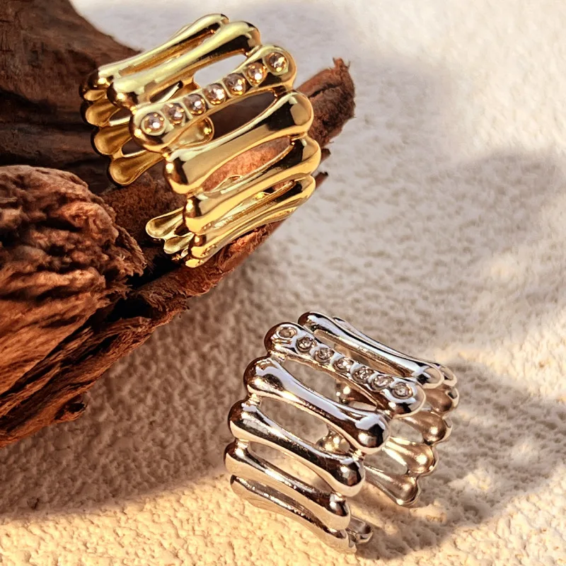 Classic Personality Hollow Wide Rings Stainless Steel Inlaid Zircon Temperament Geometric Knuckle Ring Versatile Daily Jewelry