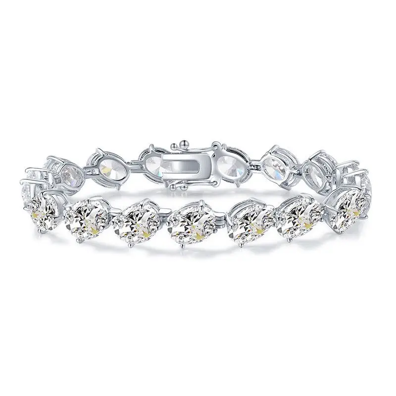 

2023 New European and American S925 Silver Bracelet Full Diamond 7 * 9 Pigeon Egg Bracelet Fashion and Personalized Ins Style