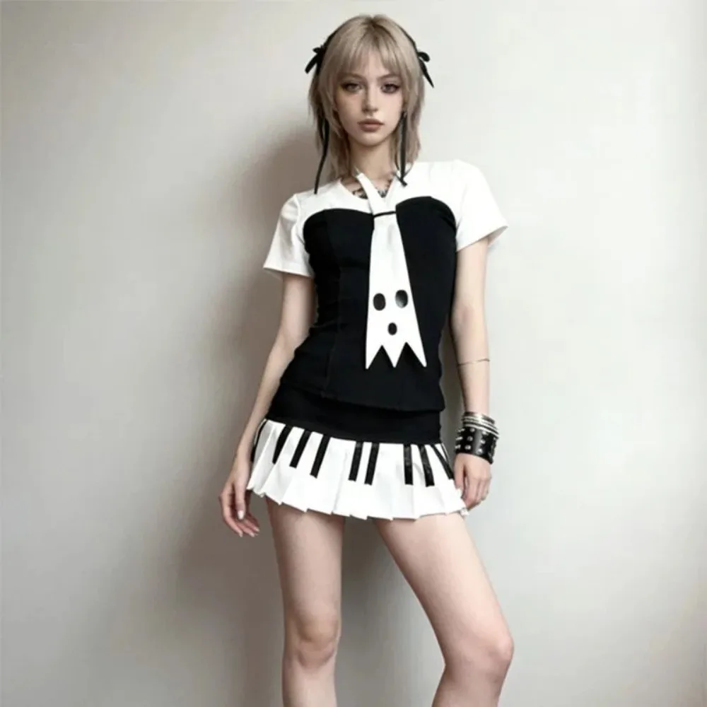 Women's Vintage Piano Key Skirt Black White Contrast Pleated Mini Skirt Y2K Harajuku Empire Waist Slim Short Skirt Streetwear 5