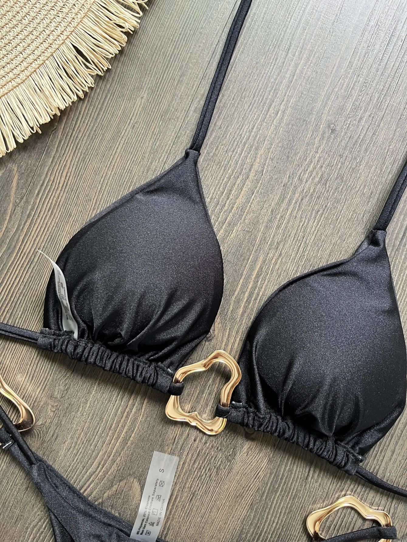 Bikini material detail