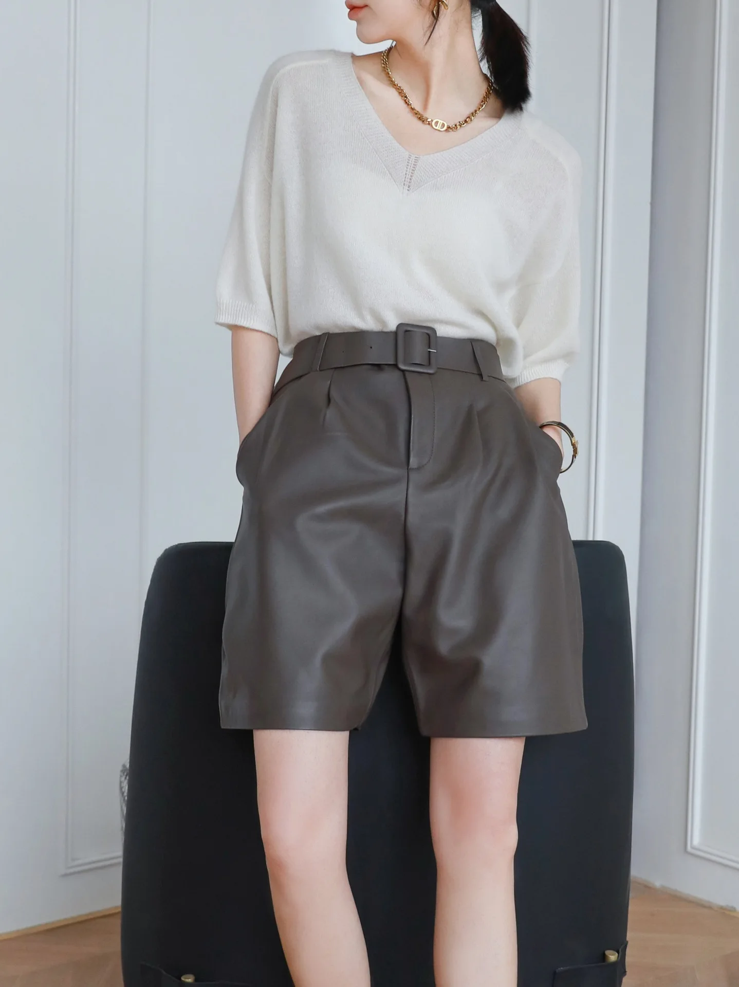 2023 Women New Genuine Sheep Leather Belt Shorts Casual Versatile Suit Real Leather Shorts E57