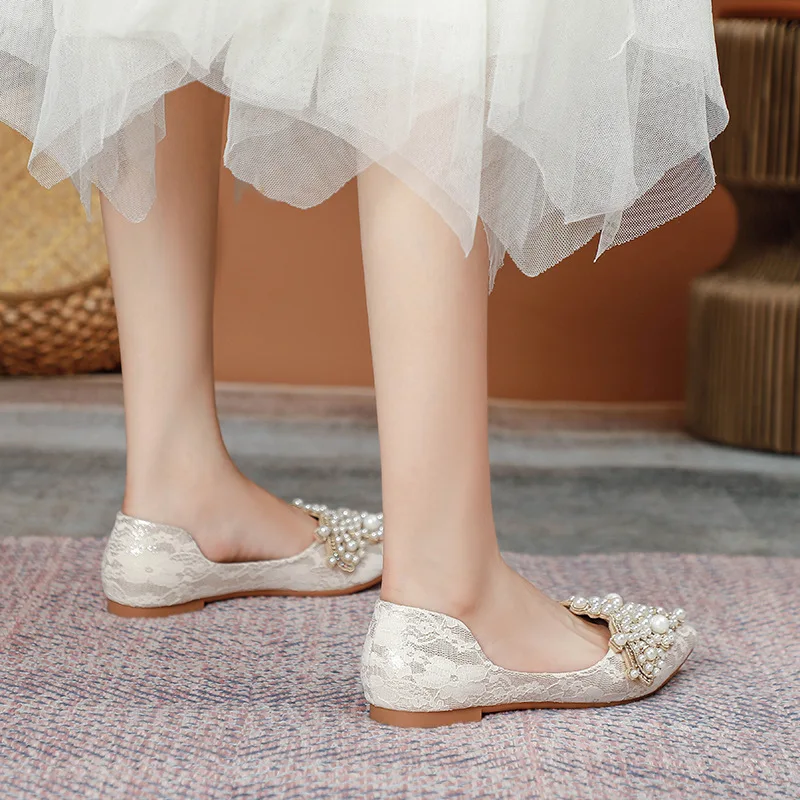 Shoes Women 2023 Designer Beads Wedding  Lace Embroider Flats Woman Ballerina Pointed Toe Pearl Loafers Sneakers Plus Size