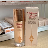 Charlotte Tilbury CT Highlighter Foundation : Poudre compacte hydratante et illuminatrice pour un maquillage longue tenue 6