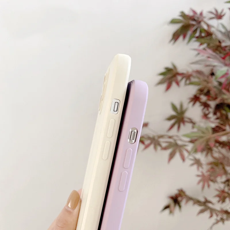 Crossbody Strap Cord Chain Silicone Phone Case with Lanyard Attachment