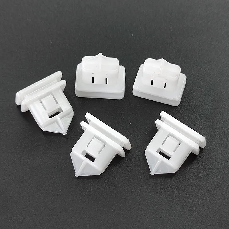 5/10/20pcs Side Skirt Sill Moulding Cover Trim Clips For Volvo 8678010, 31214496 S40 S60 S80 S80L C30 XC90 XC60 Clips Fasteners