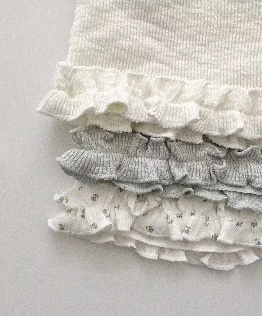 Preschool Girls Cotton Solid Color Fragmented Flowers Lace Shorts