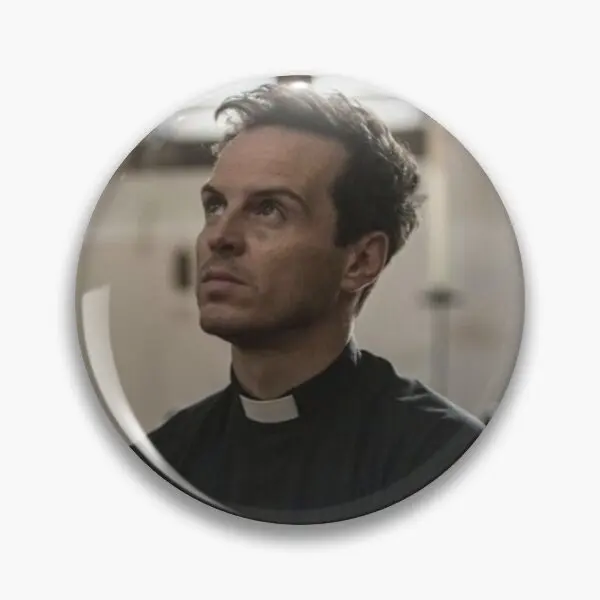 

Girl Dinner The Priest Soft Button Pin Gift Jewelry Cute Badge Lapel Pin Clothes Brooch Women Metal Decor Hat Fashion Collar