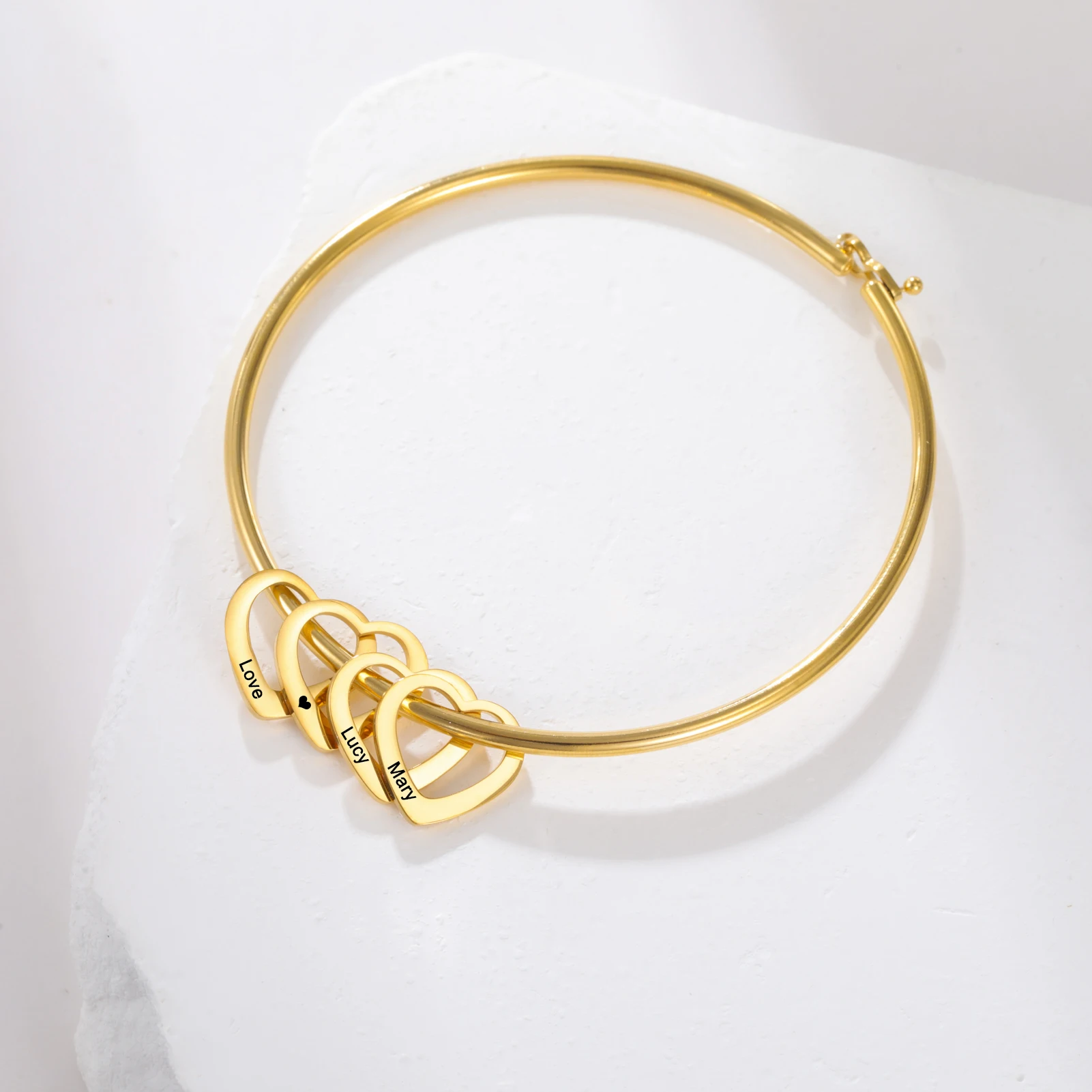 COOLTIME individuelles Namensarmband aus Edelstahl, personalisierter Name, Liebesherz-Anhänger, Armreif, Geschenk für Sie, Schmuck – Detail 6