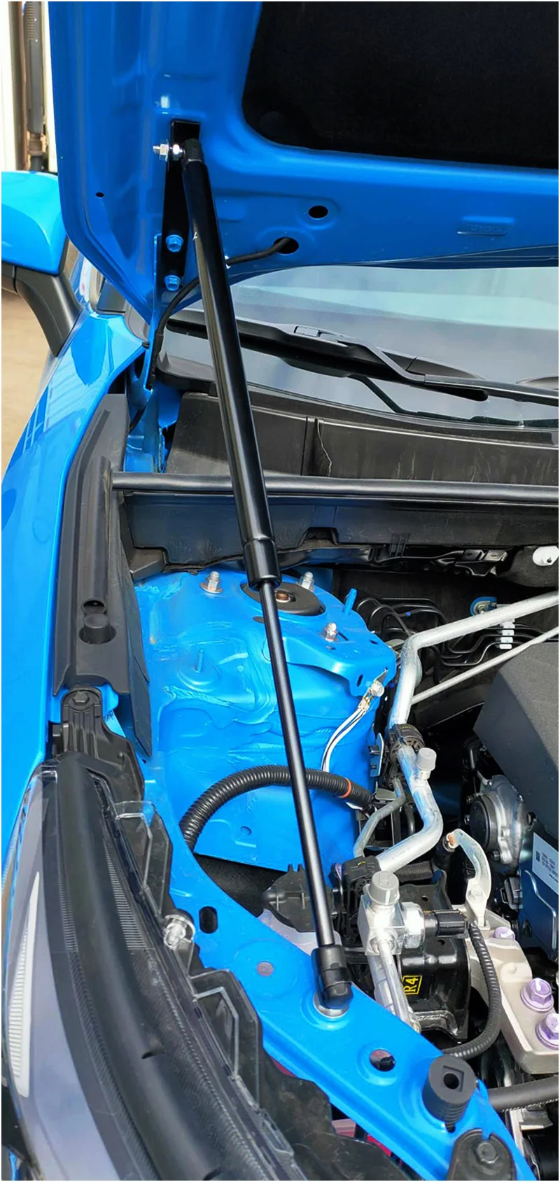For Toyota RAV4 XA50 2019 2020 2021 2022 Car Front Hood Engine Cover Hydraulic Rod Strut Spring Shock Bars Bracket Car-Styling
