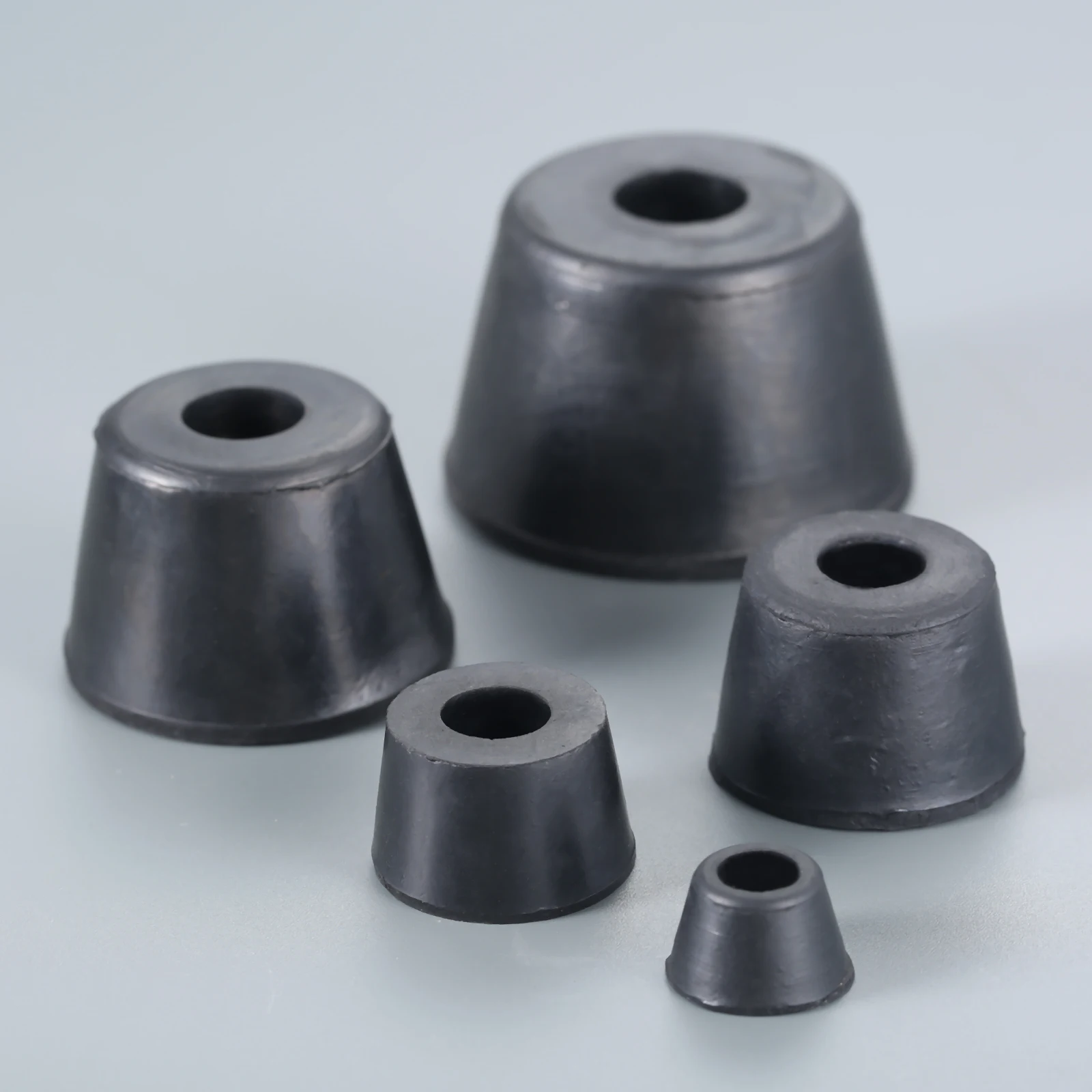 

4 шт., Нескользящие резиновые накладки на ножки шкафа